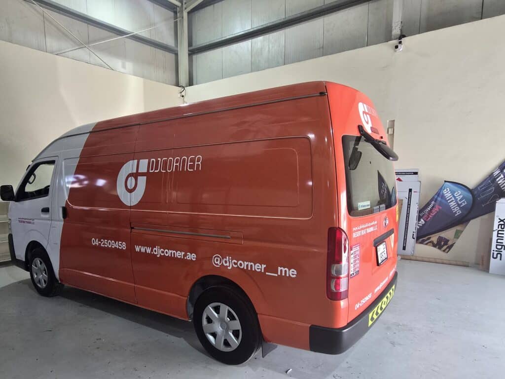 Vehicle branding dubai
