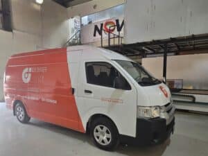 Vehicle branding dubai