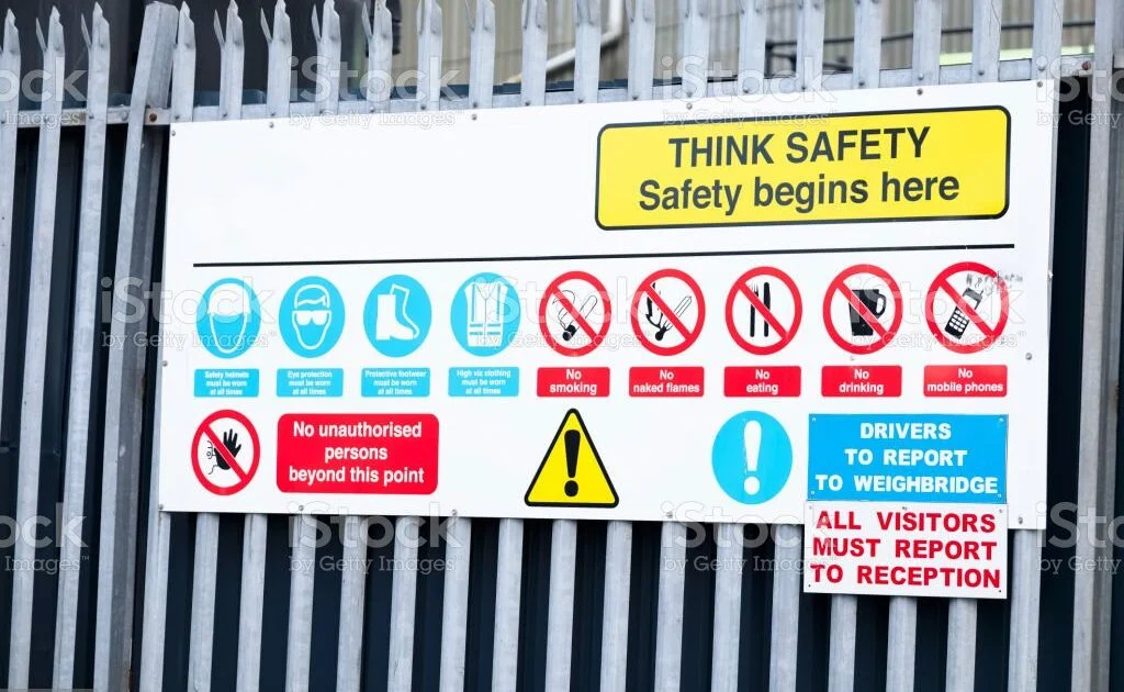 signboard at constructions